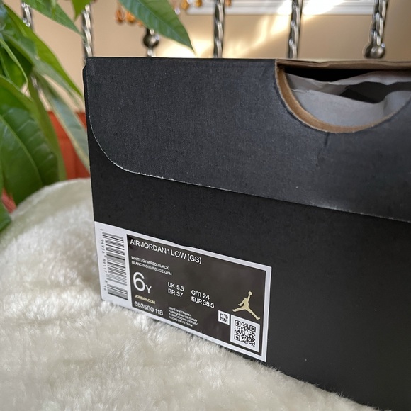 ‼️SOLD‼️ Nike Air Jordan Sneakers - Picture 14 of 15